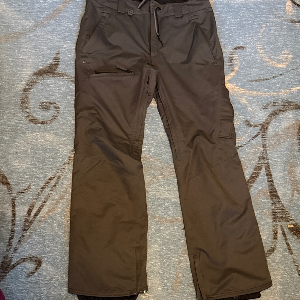 Nike ACG Women’s Storm Fit Outer Layer 3 Snowboard Ski Snow Winter Sports Pants